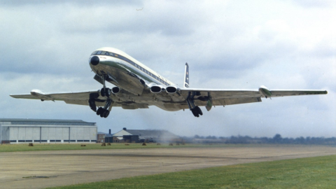 The de Havilland Comet airliner taking off